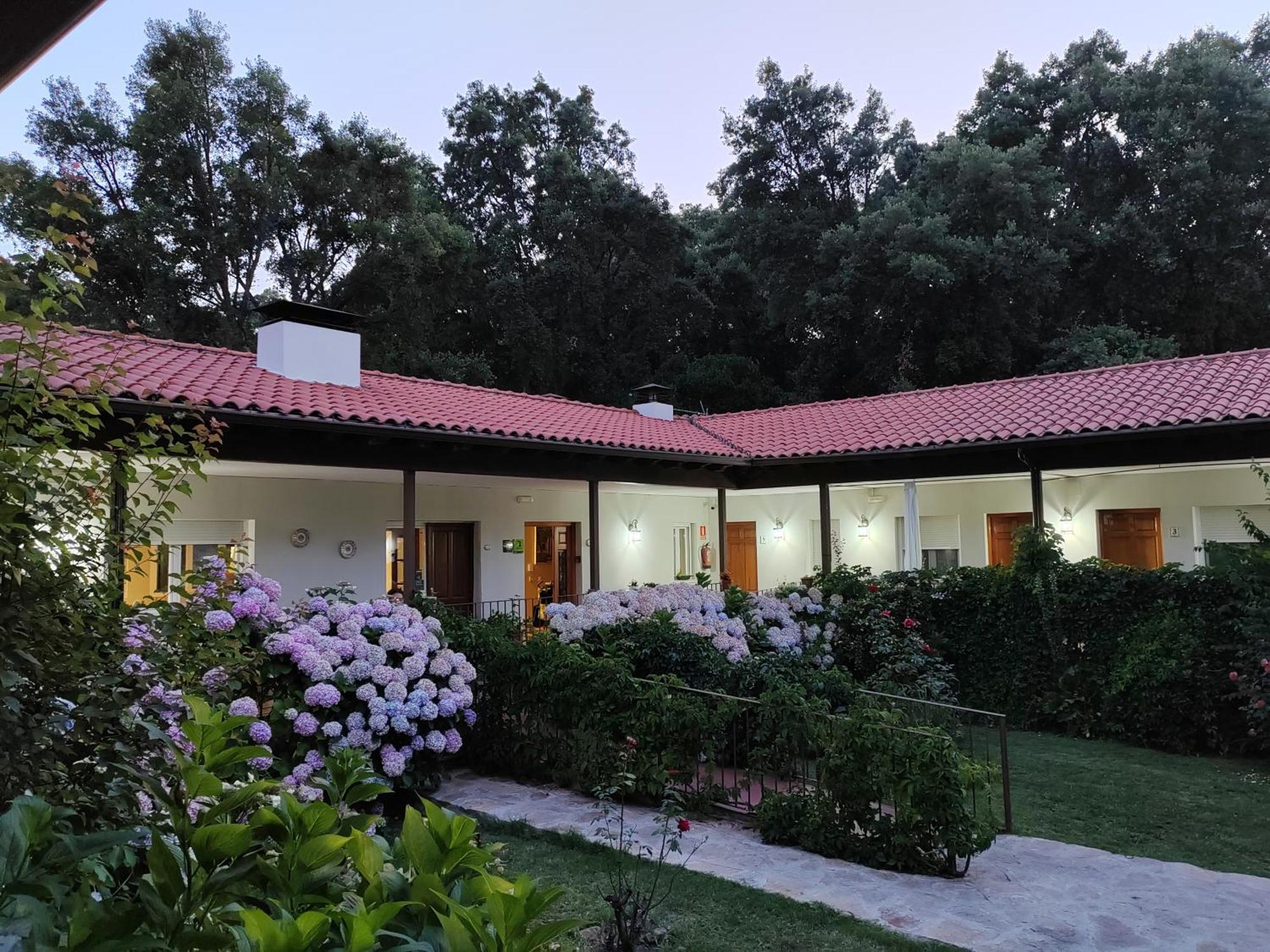 Hotel Rural El Retiro De San Pedro By Retirorural Аренас де Сан Педро Екстериор снимка